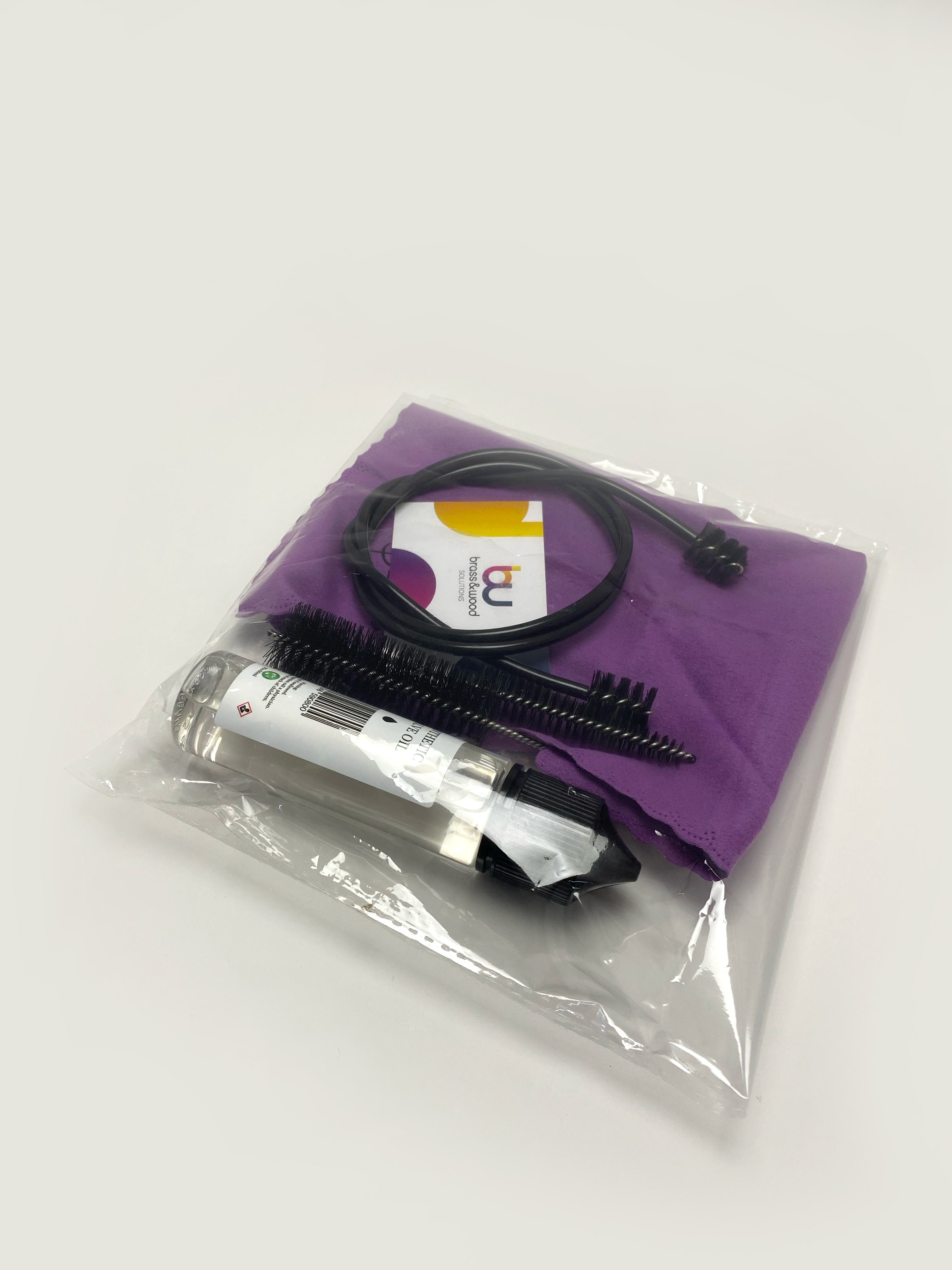 kit limpieza instrumento musical, kit mantenimiento trompeta, set limpieza viento metal, accesorios mantenimiento instrumento, kit básico músico